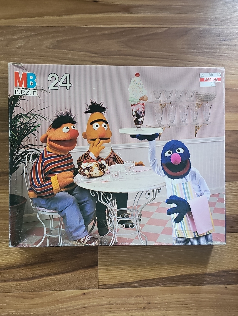 Vintage 80's MB Puzzle 24 Sesame Street Ice Cream Parlor Box, Complete